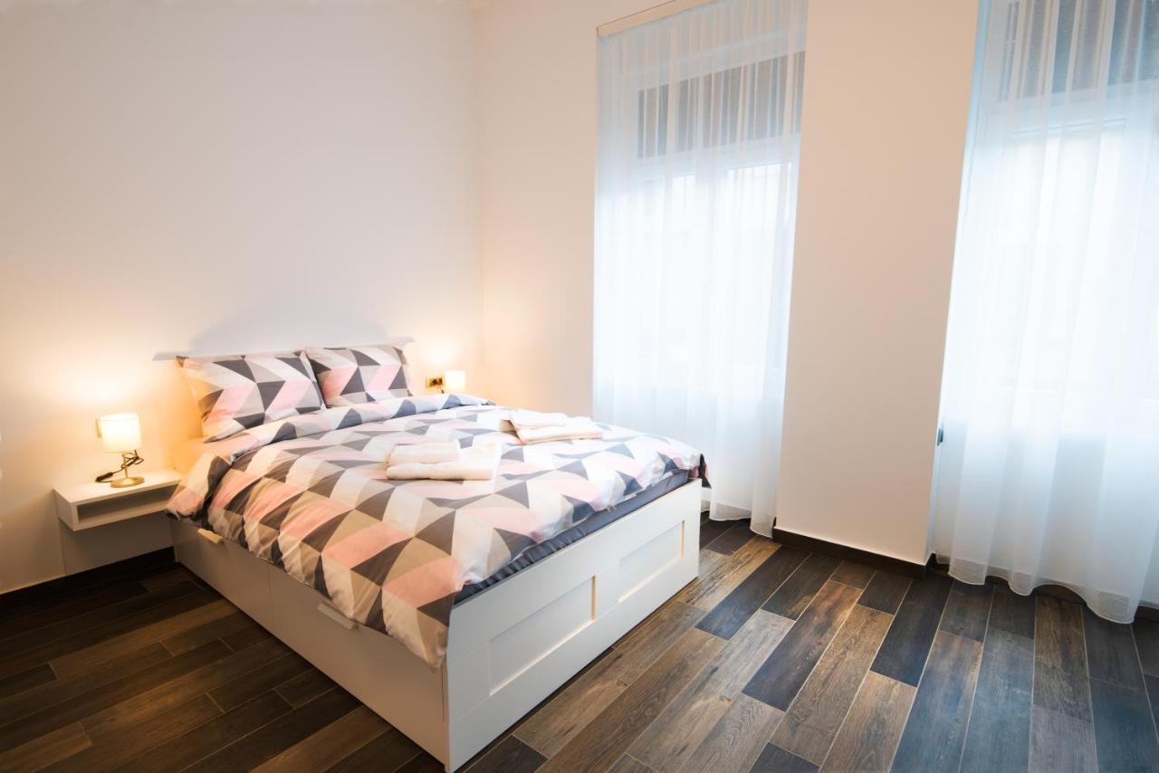 נובי סאד Apartmani Sterija מראה חיצוני תמונה
